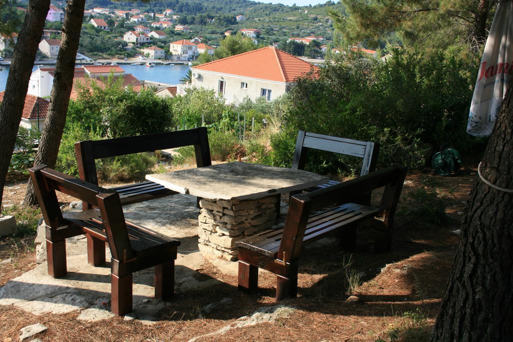 Villa Hela Lumbarda Exterior photo