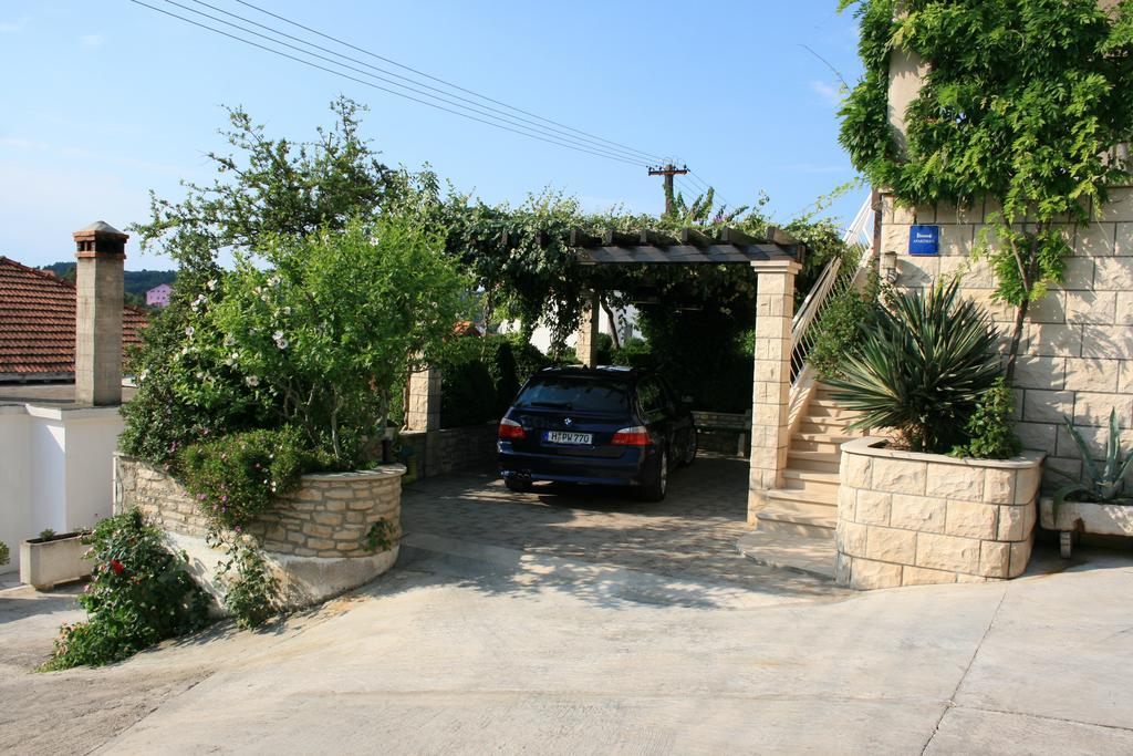 Villa Hela Lumbarda Exterior photo