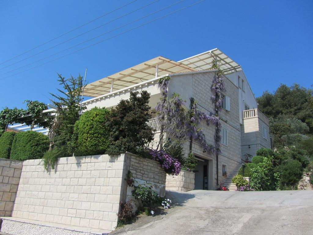 Villa Hela Lumbarda Exterior photo